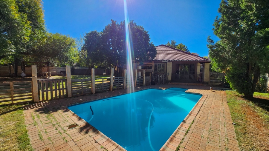 3 Bedroom Property for Sale in Adamayview North West